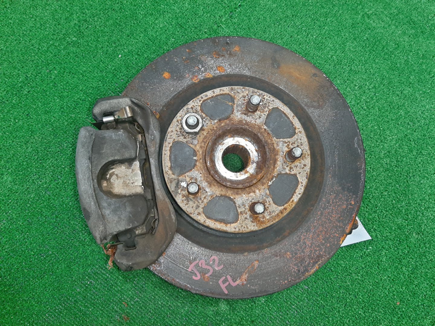 Ступица левая передняя NISSAN TEANA TNJ32, PJ32, J32 QR25DE, VQ35DE, VQ25DE 1 ракурс
