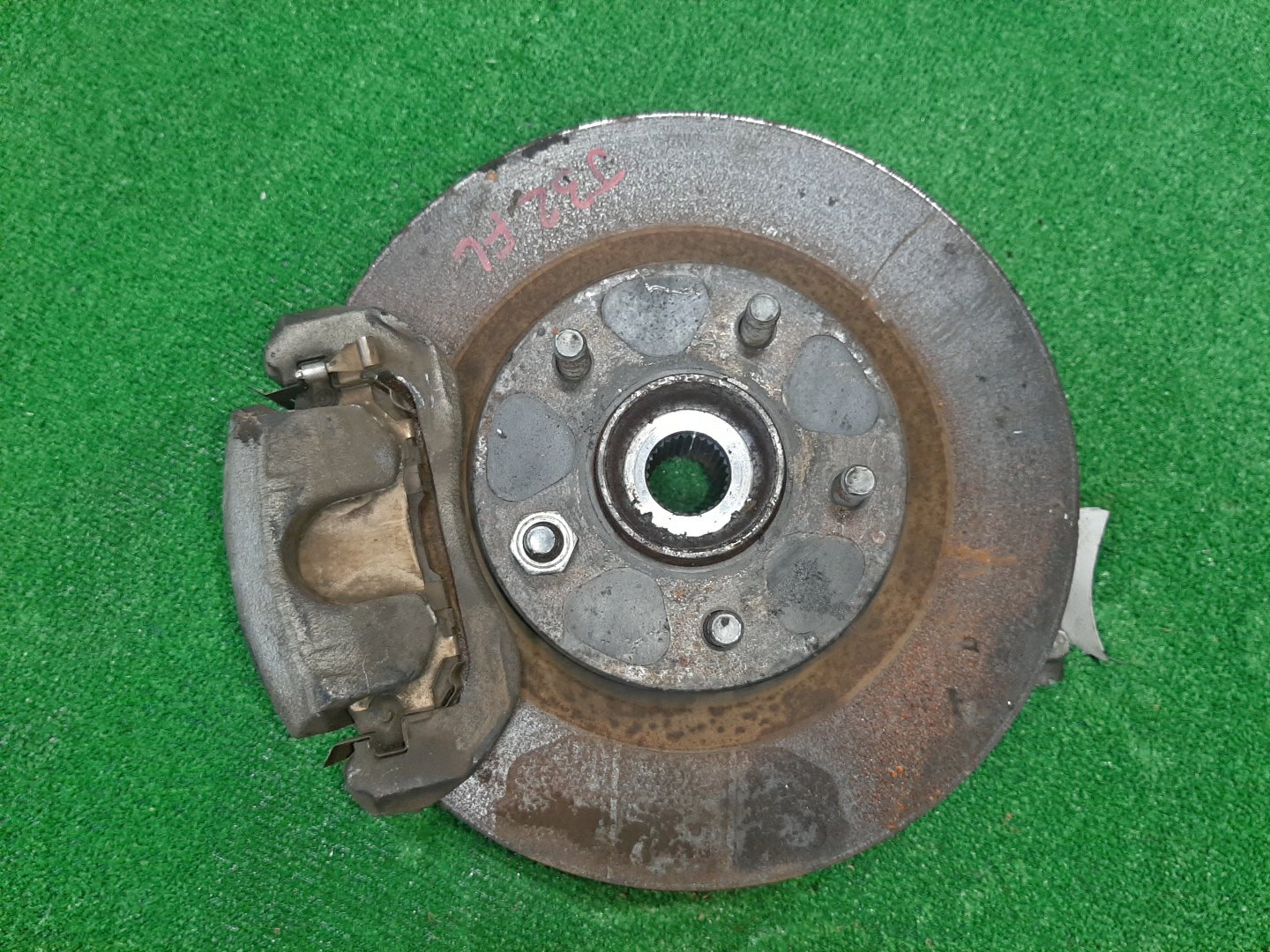 Ступица левая передняя NISSAN TEANA TNJ32, PJ32, J32 QR25DE, VQ35DE, VQ25DE 1 ракурс