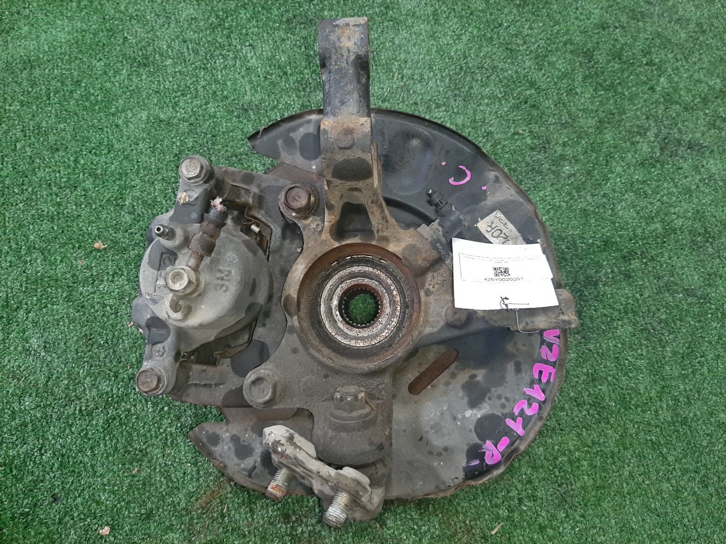 Ступица правая передняя TOYOTA COROLLA, COROLLA FIELDER, ALLEX, COROLLA RUNX NZE121, NZE121G 1NZ-FE 2 ракурс