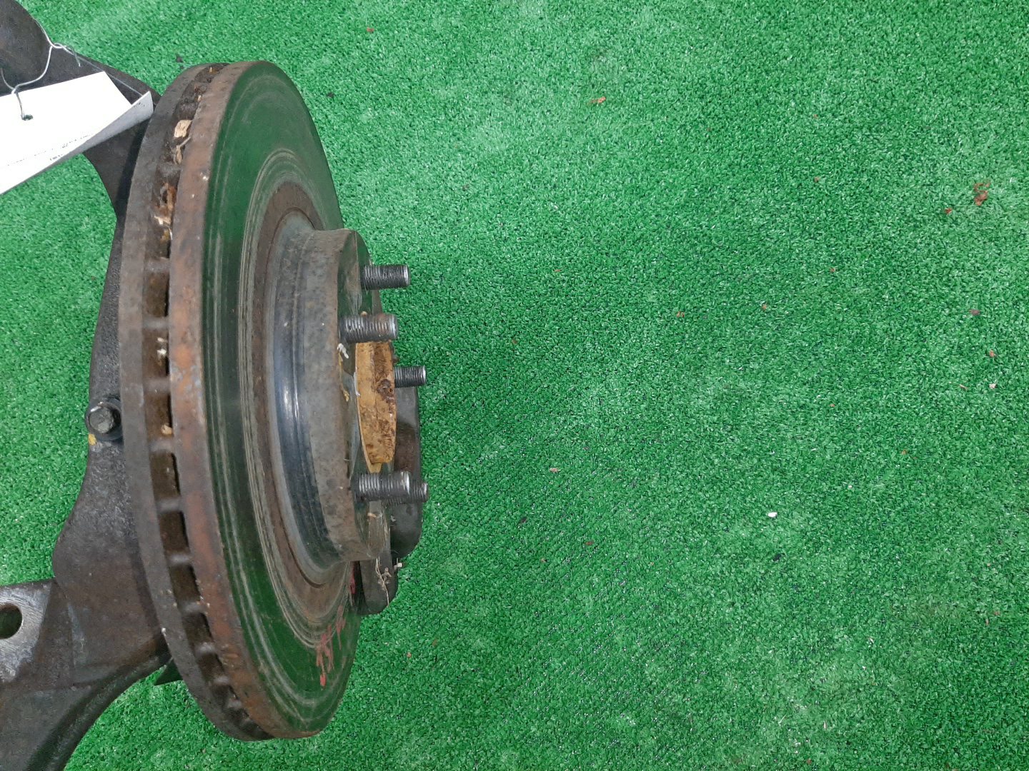 Ступица левая передняя NISSAN PRESAGE, TEANA TU31, TNU31, PU31, PNU31, J31, PJ31, TNJ31 QR25DE, VQ35DE, VQ23DE 3 ракурс