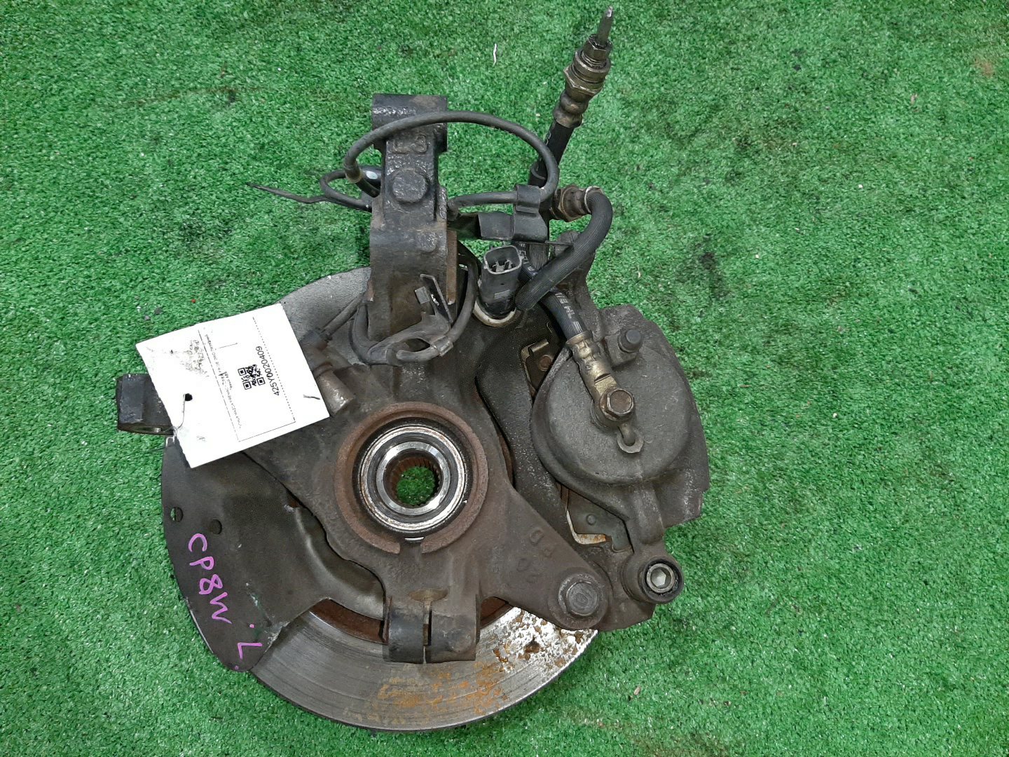 Ступица левая передняя MAZDA FAMILIA, PREMACY BJFW, BJ8W, BJFP, CP8W, CPEW FS-ZE, FP-DE, FS-DE 2 ракурс