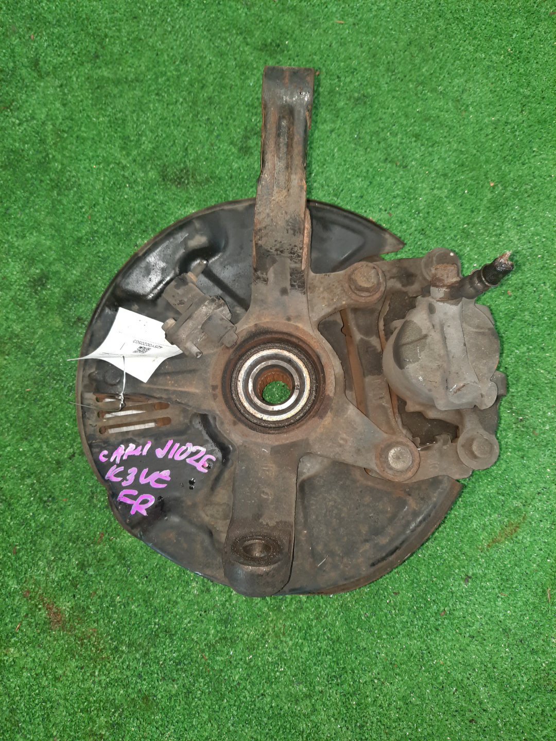 Ступица правая передняя TOYOTA CAMI J102E K3-VE 2 ракурс