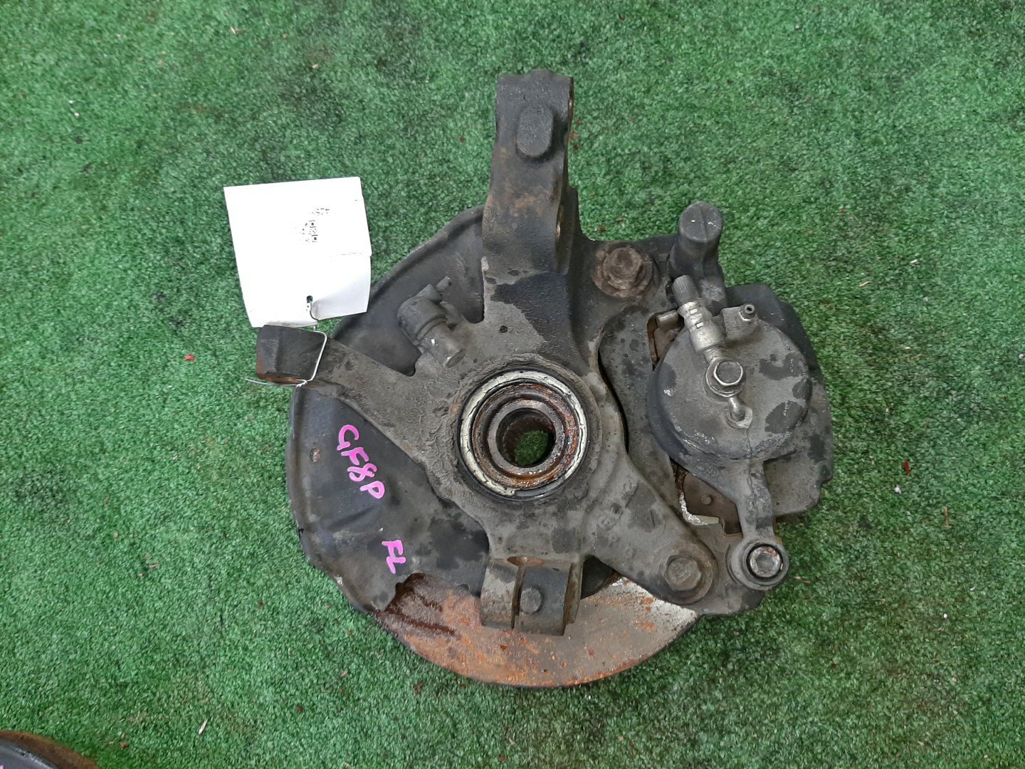 Ступица левая передняя MAZDA CAPELLA GF8P, GWEW, GW8W, GWER, GFEP, GW5R, GFER FP-DE, FS-ZE, FS-DE, KL-ZE 2 ракурс