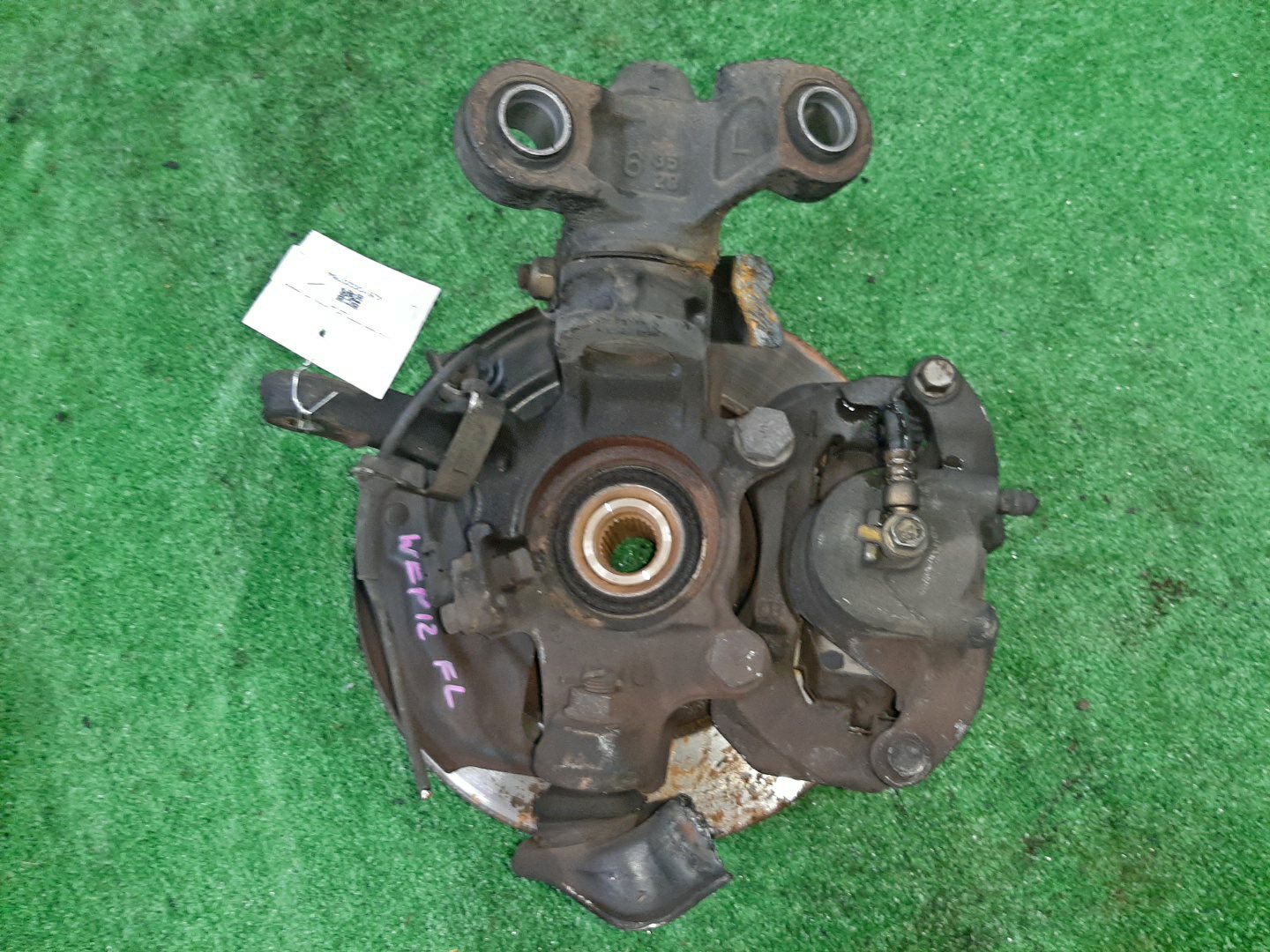 Ступица левая передняя NISSAN PRIMERA P12, QP12, TP12, HP12, RP12, WTP12, WHP12, WRP12 QG18DE, QR20DE, SR20VE, QR25DD 2 ракурс