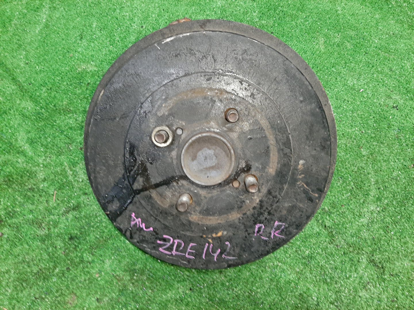 Ступица правая задняя TOYOTA AXIO, COROLLA FIELDER, COROLLA  AXIO, FIELDER NZE141, ZRE142, ZRE142G, NZE141G 1NZ-FE, 2ZR-FAE, 2ZR-FE 1 ракурс