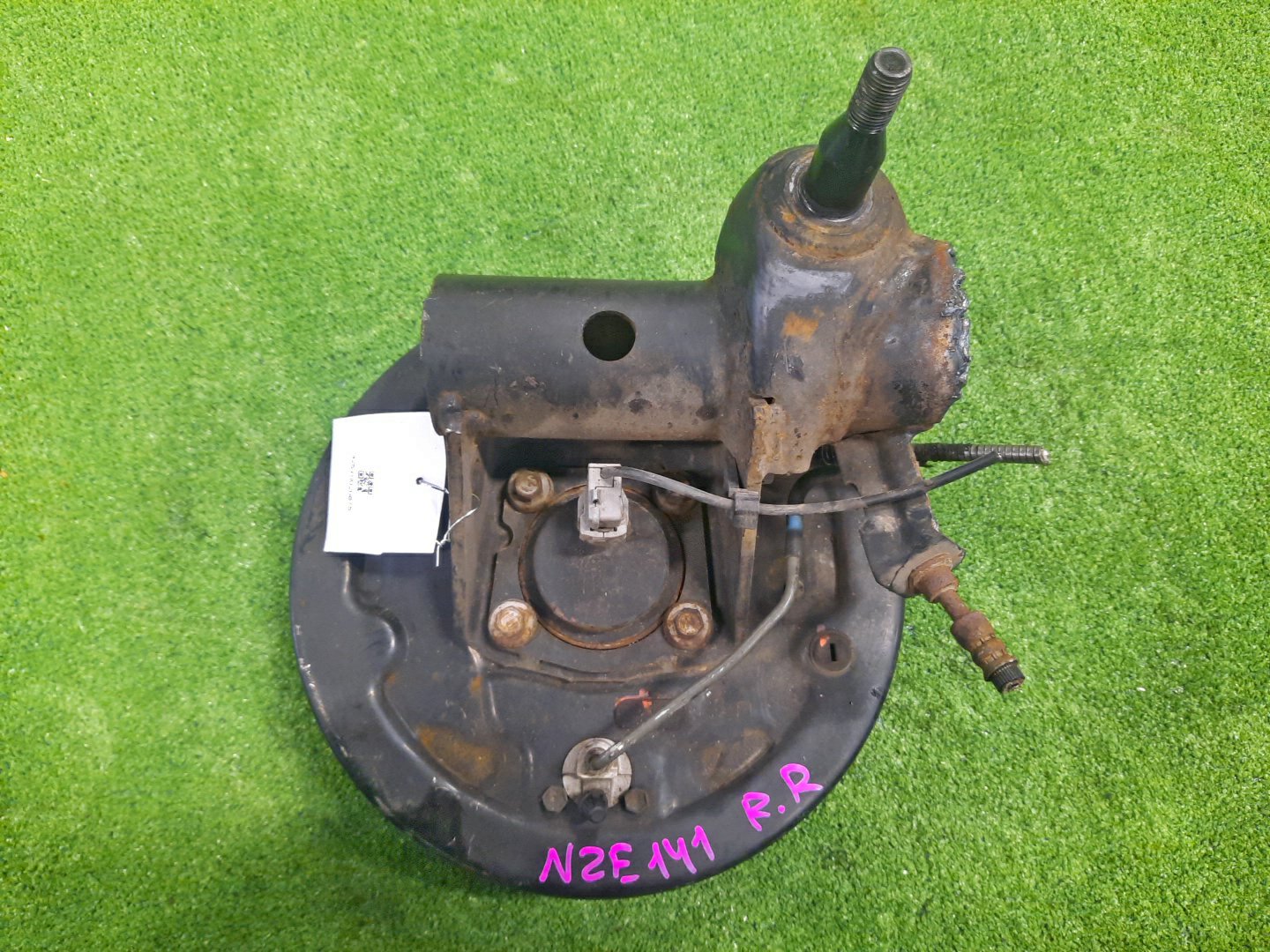 Ступица правая задняя TOYOTA AXIO, COROLLA FIELDER, COROLLA  AXIO, FIELDER NZE141, ZRE142, ZRE142G, NZE141G 1NZ-FE, 2ZR-FAE, 2ZR-FE 2 ракурс