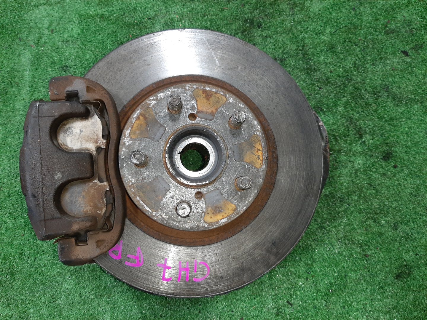 Ступица правая передняя SUBARU IMPREZA GH7 EJ203 1 ракурс
