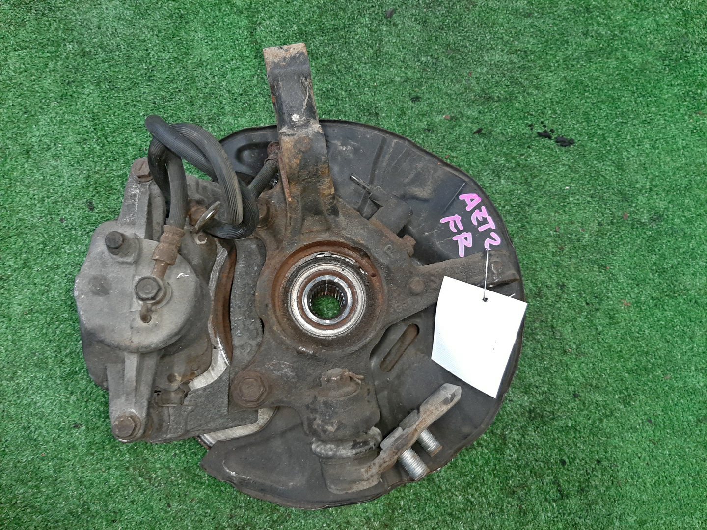 Ступица правая передняя TOYOTA AVENSIS AZT251 2AZ-FSE 2 ракурс