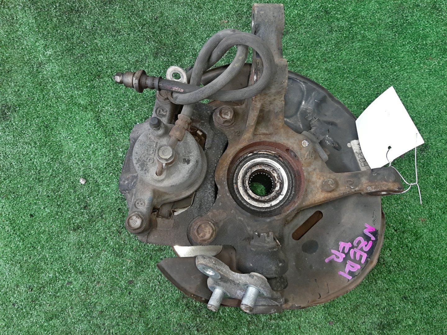 Ступица правая передняя TOYOTA COROLLA, COROLLA FIELDER, ALLEX, COROLLA RUNX NZE121, NZE121G 1NZ-FE 2 ракурс