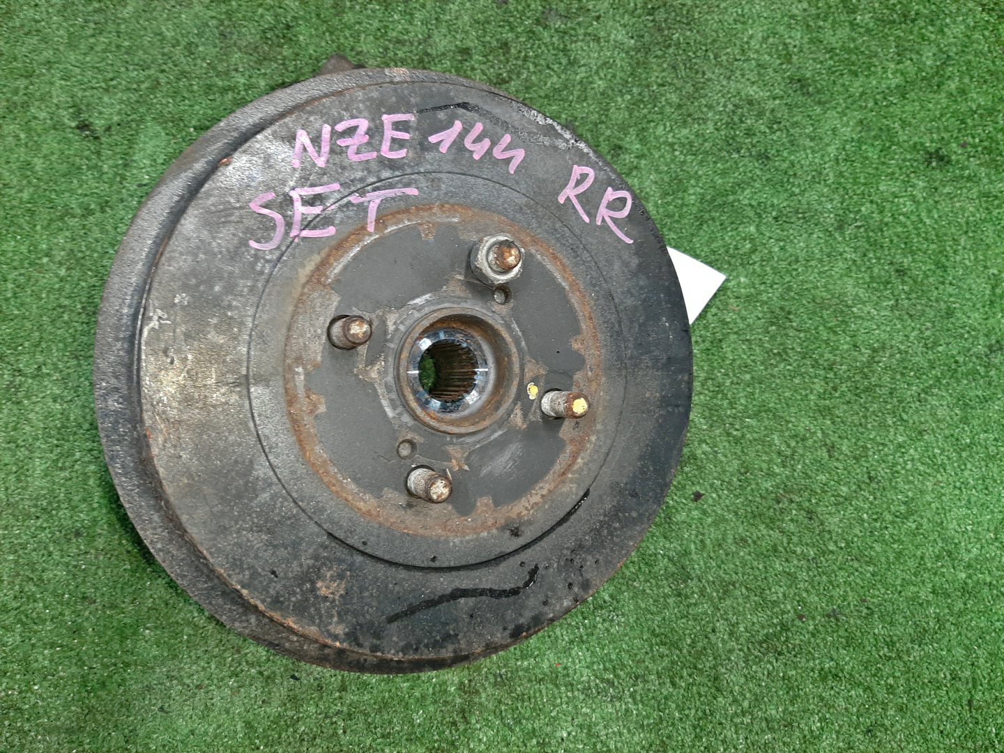 Ступица правая задняя TOYOTA AXIO, COROLLA FIELDER, COROLLA  AXIO, FIELDER NZE144, ZRE144, ZRE144G, NZE144G 1NZ-FE, 2ZR-FAE, 2ZR-FE 1 ракурс