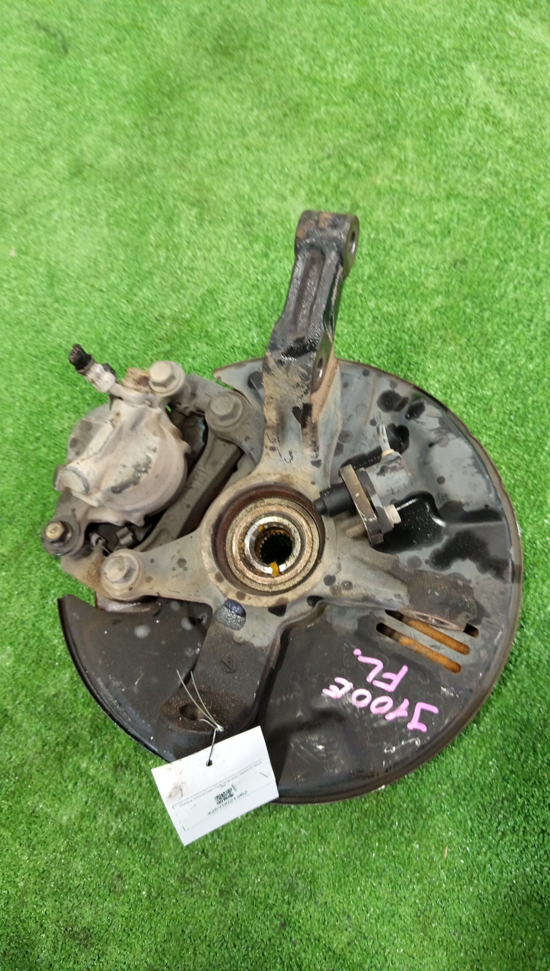 Ступица левая передняя TOYOTA CAMI J100E HC-EJ 3 ракурс