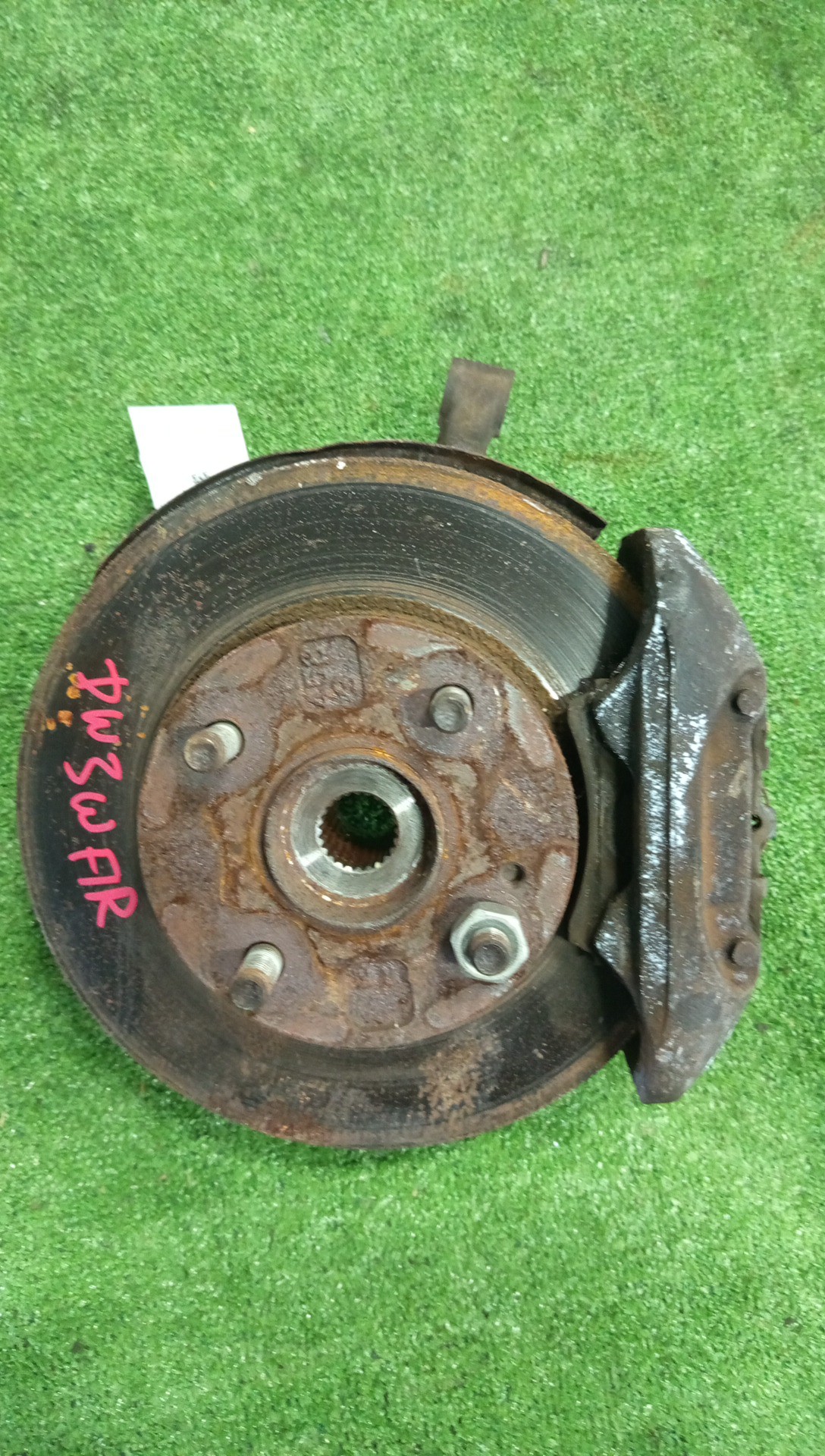 Ступица правая передняя MAZDA DEMIO DW3W, DW5W B3E, B3ME, B3, B5E, B5ME, B5 1 ракурс