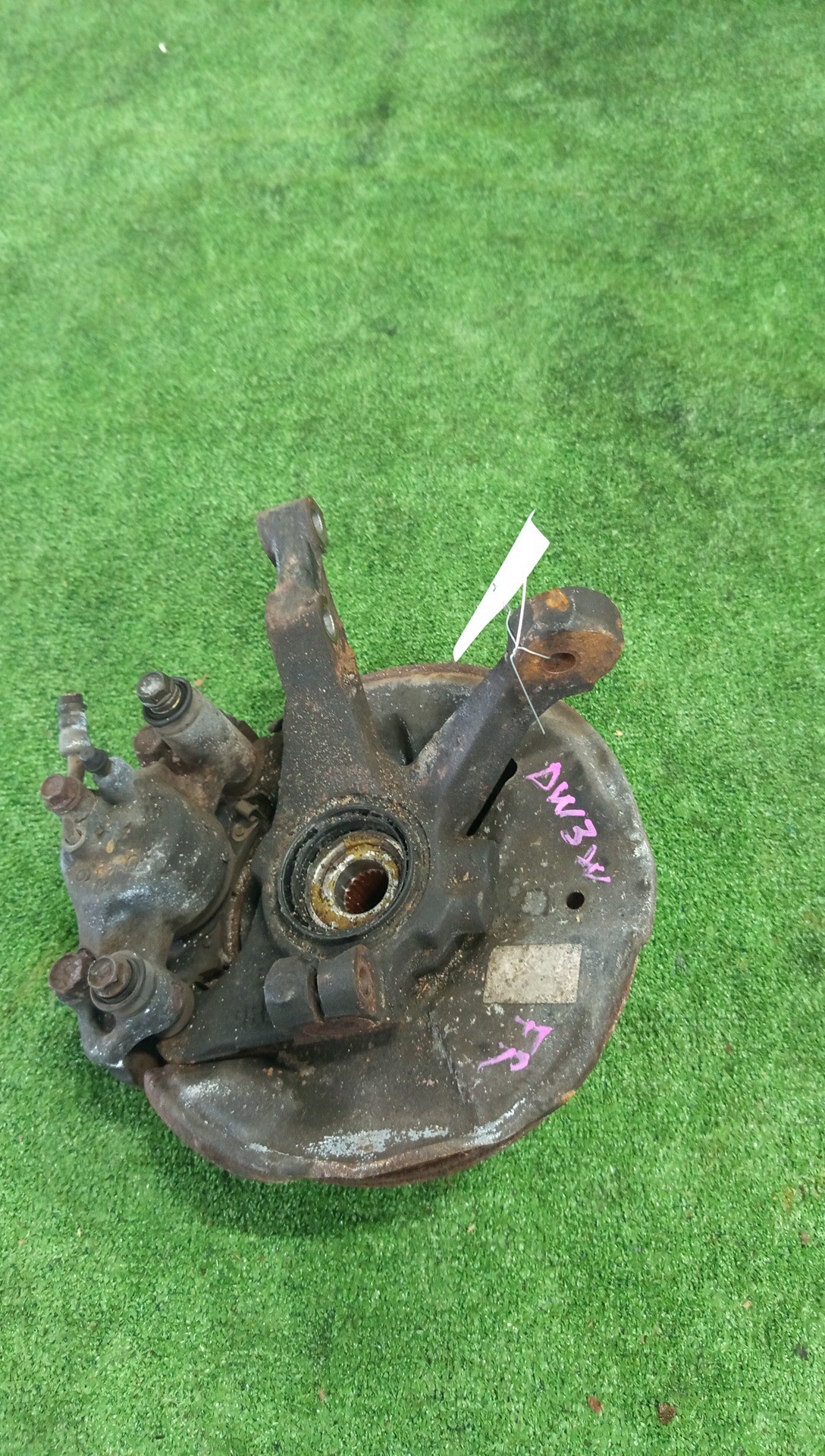 Ступица правая передняя MAZDA DEMIO DW3W, DW5W B3E, B3ME, B3, B5E, B5ME, B5 3 ракурс