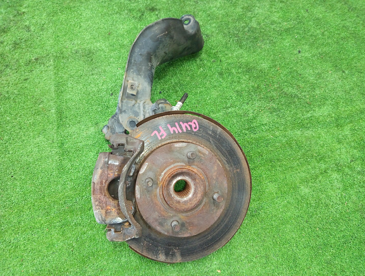 Ступица левая передняя NISSAN BLUEBIRD, PRIMERA SU14, U14, QU14, HU14, EU14, P11, WP11, QP11, HP11, WQP11, WHP11 CD20, SR20DE, QG18DE, QG18DD, SR18DE, SR20VE 1 ракурс