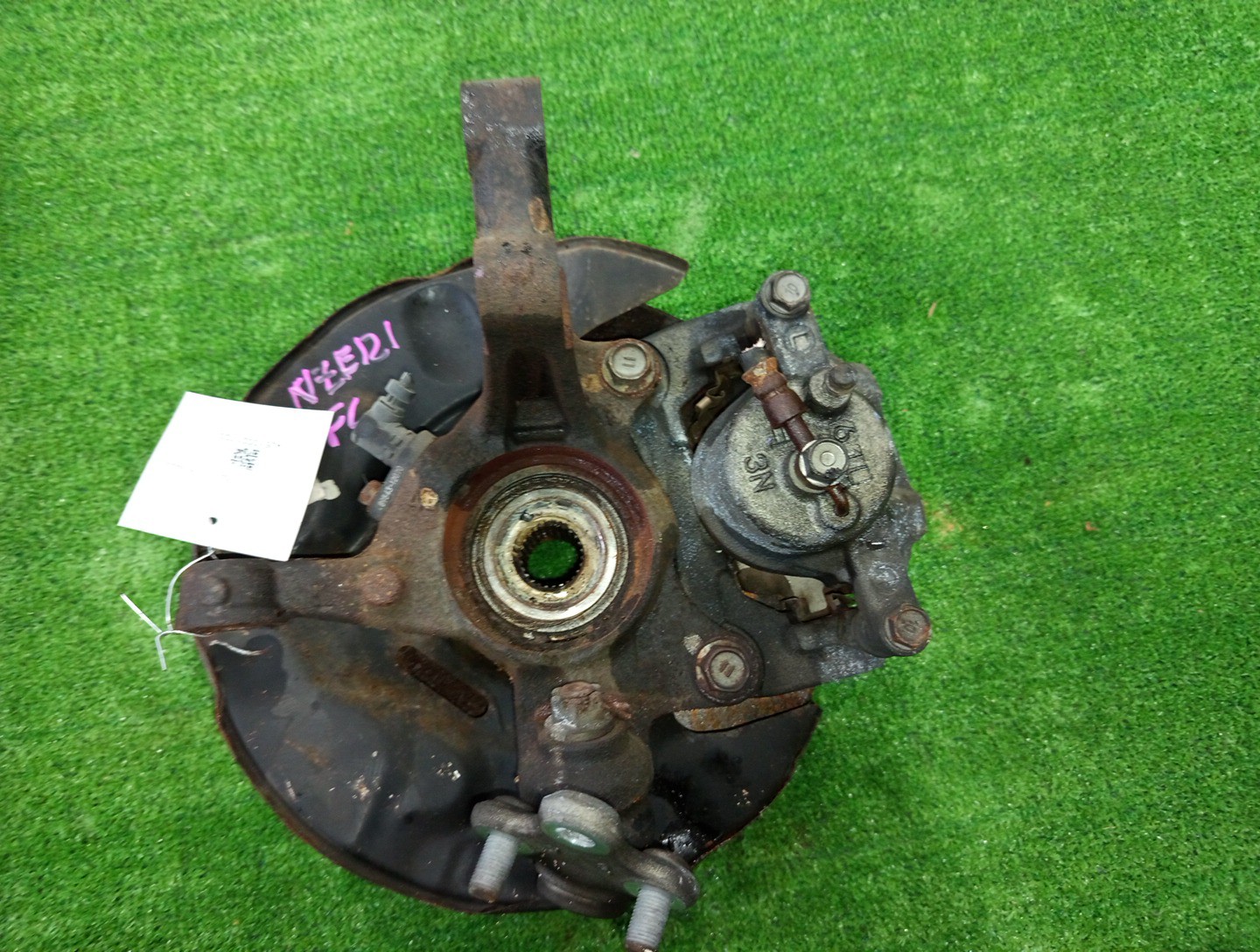 Ступица левая передняя TOYOTA COROLLA, COROLLA FIELDER, ALLEX, COROLLA RUNX NZE121 1NZ-FE 2 ракурс