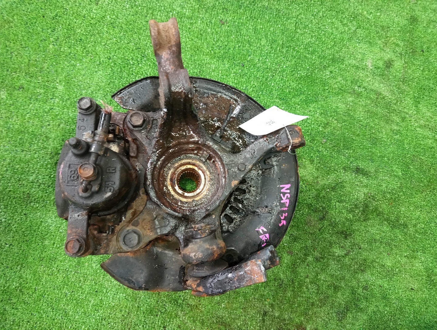 Ступица правая передняя TOYOTA VITZ KSP130, NSP130, NHP130, NSP135, NCP131 1KR-FE, 1NR-FE, 1NZ-FXE, 1NZ-FE 2 ракурс
