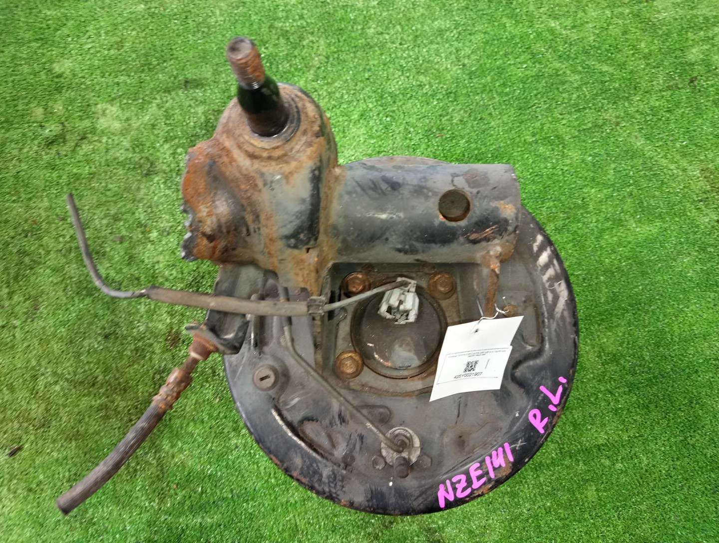 Ступица левая задняя TOYOTA AXIO, COROLLA FIELDER, COROLLA  AXIO, FIELDER NZE141, ZRE142, ZRE142G, NZE141G 1NZ-FE, 2ZR-FAE, 2ZR-FE 2 ракурс