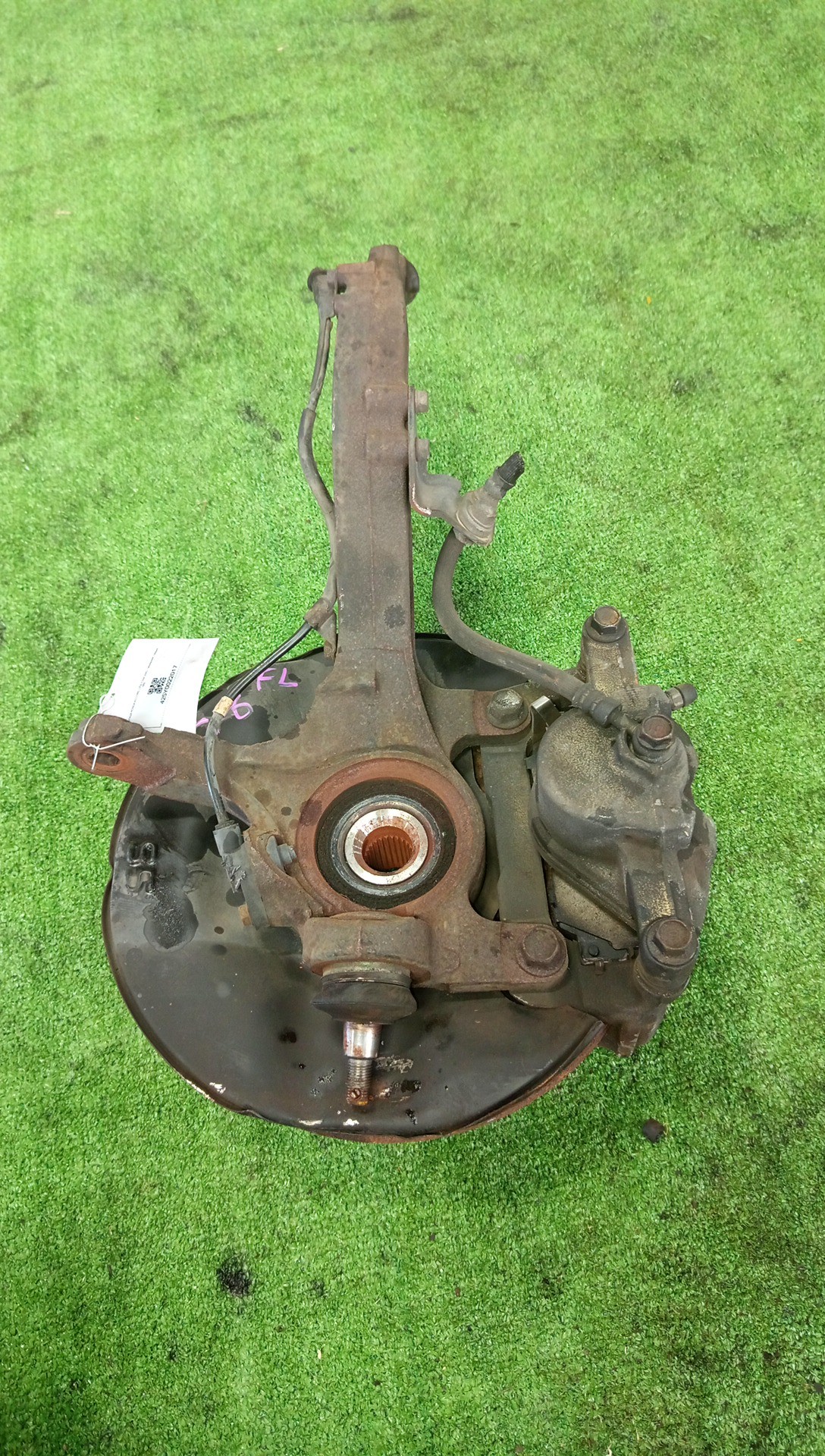 Ступица левая передняя HONDA ACCORD, TORNEO CL3, CF4, CF6, CF3, CF5, CF7 F20B, F23A, F18B 3 ракурс