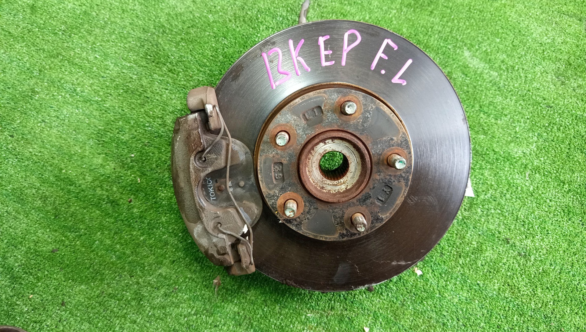 Ступица левая передняя  MAZDA AXELA BKEP LF-VE 1 ракурс