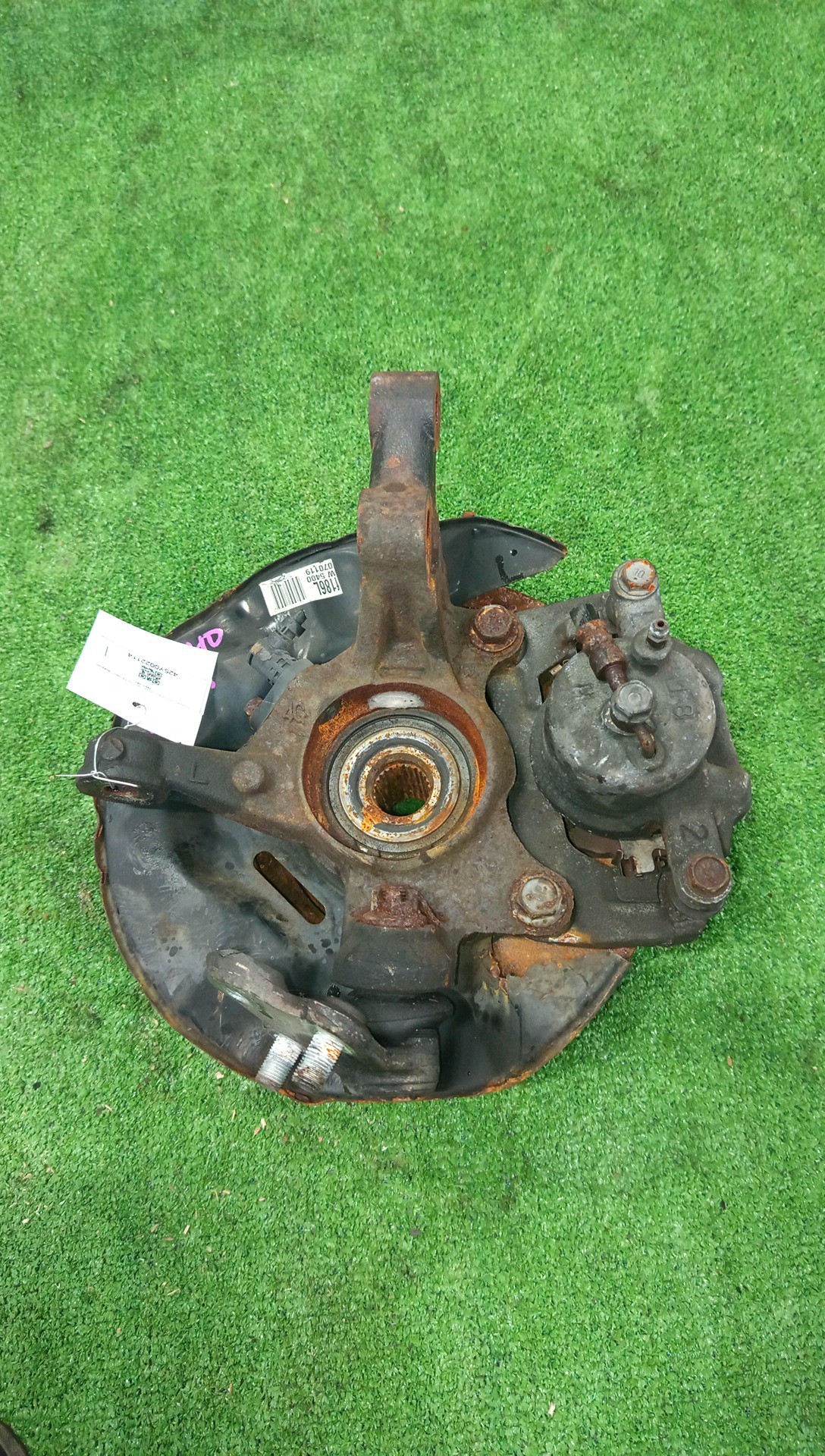 Ступица левая передняя TOYOTA PREMIO, ALLION ZZT240, NZT240 1ZZ-FE, 1NZ-FE 3 ракурс