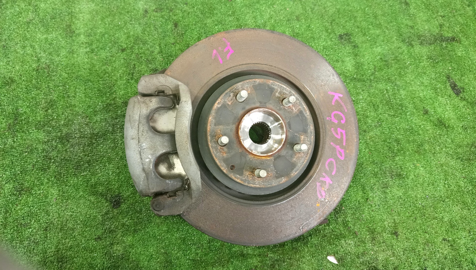 Ступица левая передняя MAZDA CX-8 KG5P PY-VPTS 1 ракурс