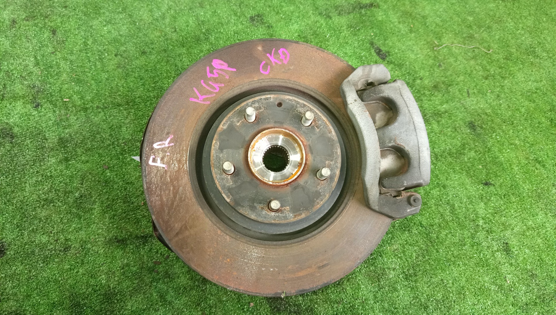 Ступица правая передняя MAZDA CX-8 KG5P PY-VPTS 1 ракурс