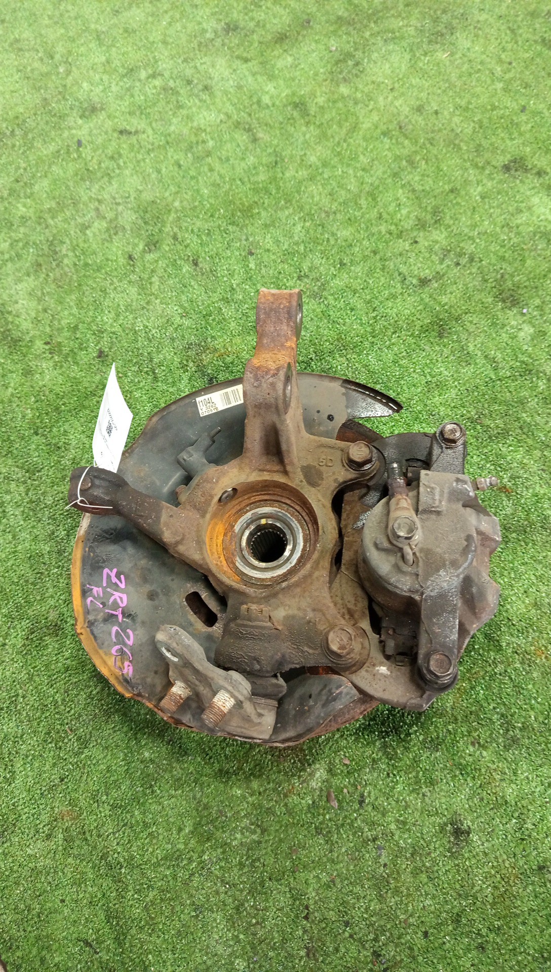 Ступица левая передняя TOYOTA PREMIO, ALLION ZRT265 2ZR-FAE, 2ZR-FE 3 ракурс