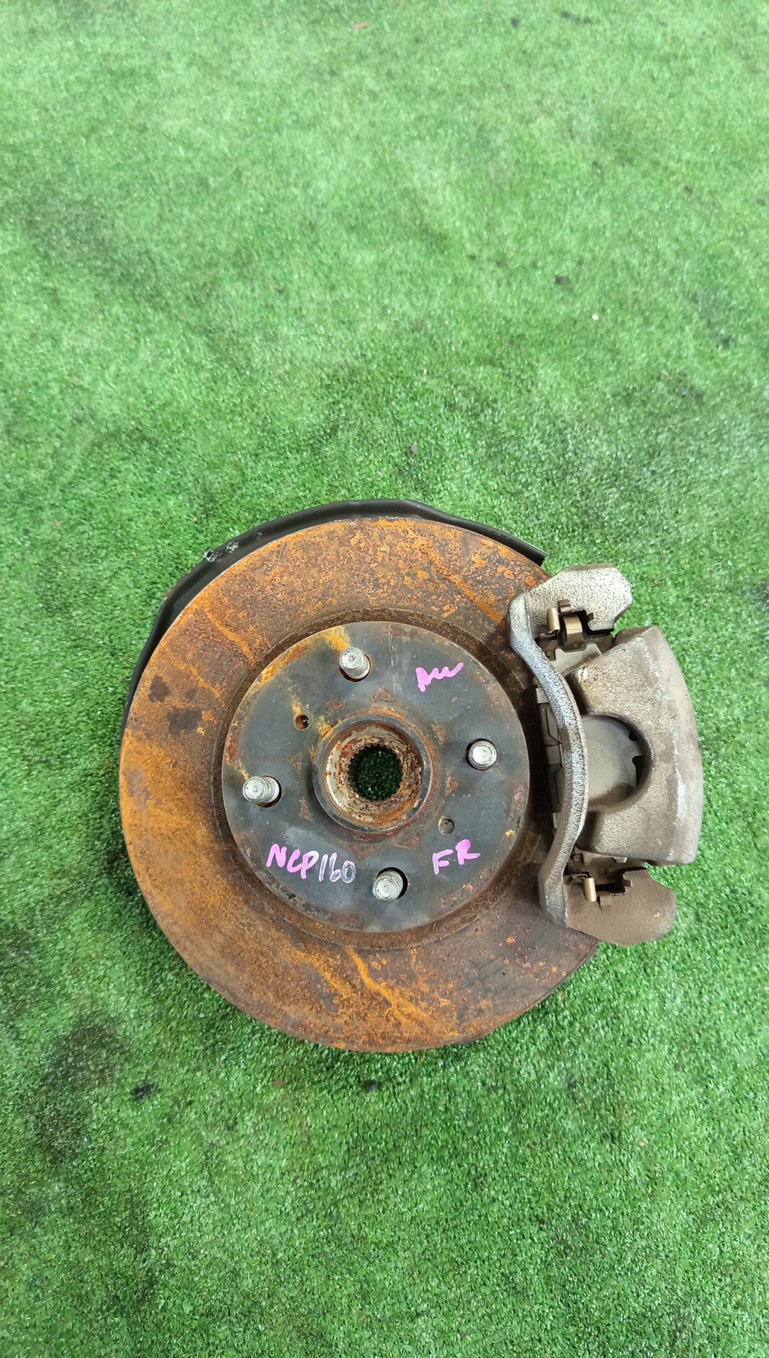 Ступица правая передняя TOYOTA PROBOX NCP160V 1NZ-FE 3 ракурс