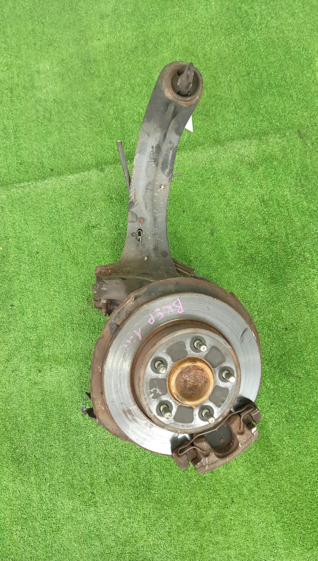 Ступица левая задняя MAZDA AXELA BK5P, BK3P, BKEP ZY-VE, L3-VE, LF-VE, LF-DE 1 ракурс