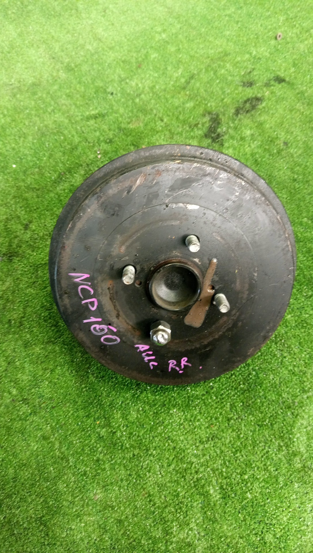 Ступица правая задняя TOYOTA PROBOX NCP160V 1NZ-FE 1 ракурс