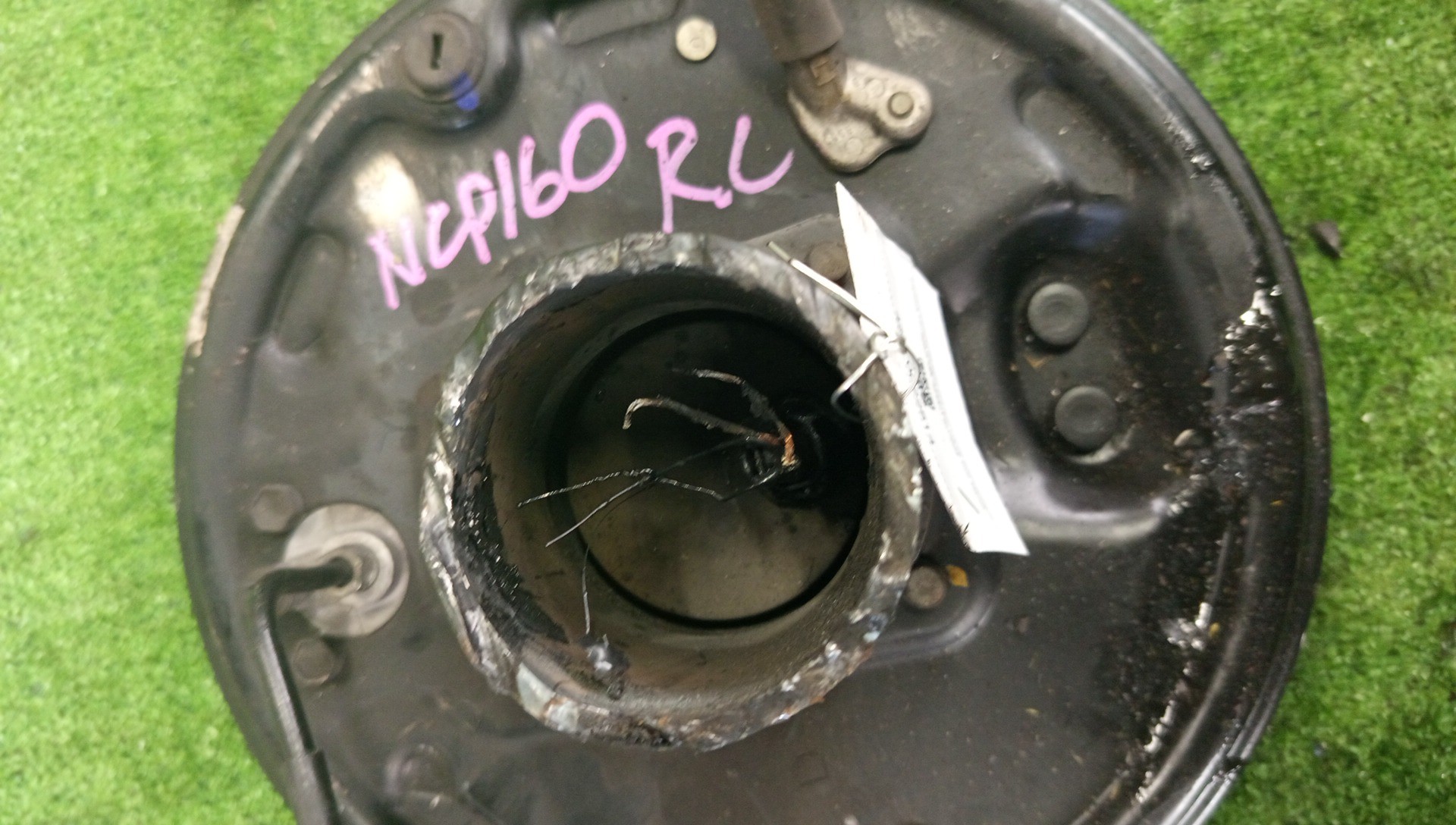 Ступица левая задняя TOYOTA PROBOX NCP160V 1NZ-FE 3 ракурс