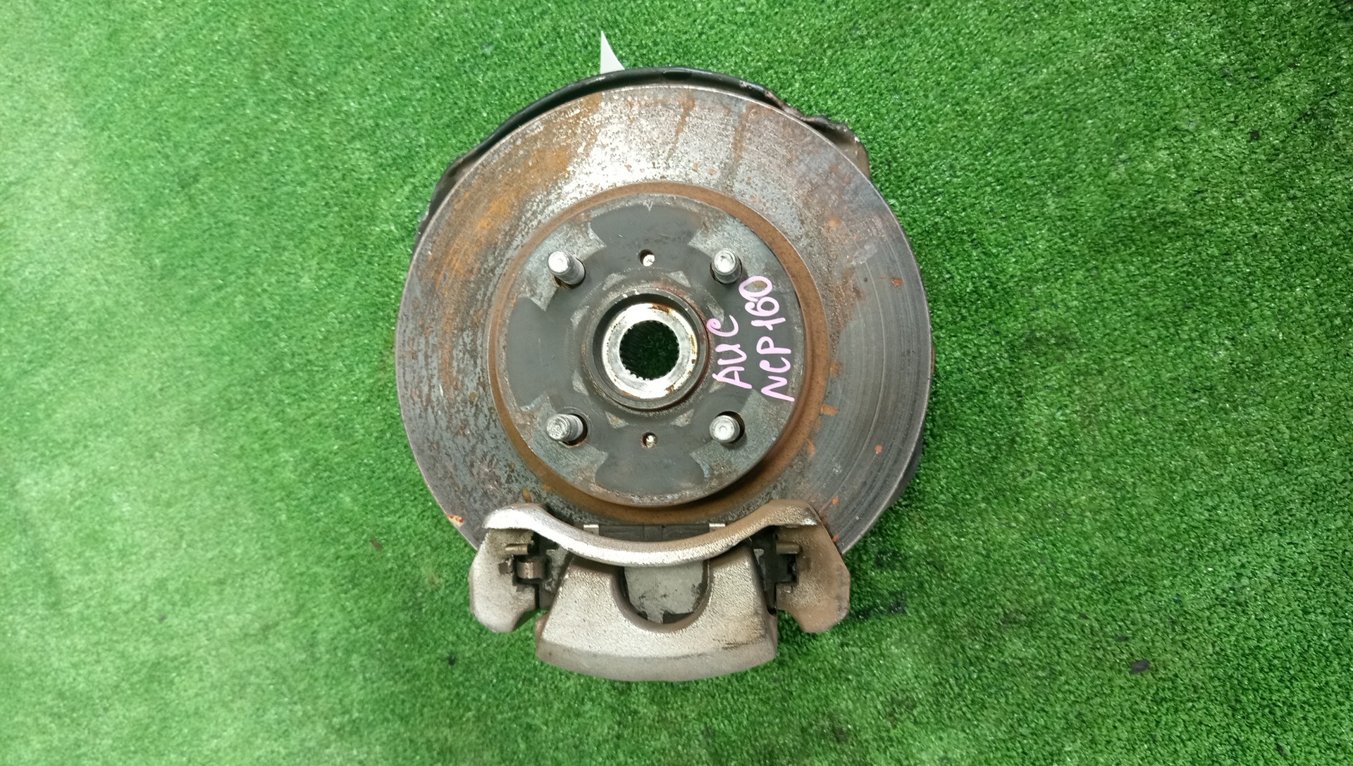 Ступица левая передняя TOYOTA PROBOX NCP160V 1NZ-FE 1 ракурс