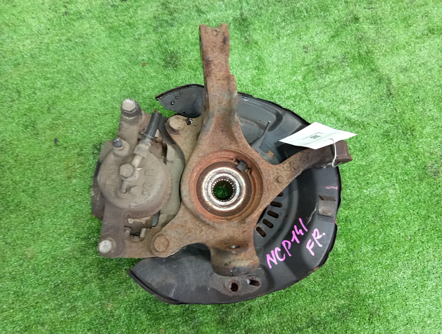 Ступица правая передняя TOYOTA PORTE, SPADE NCP141, NSP140, NSP141 1NZ-FE, 1NR-FE, 2NR-FKE 2 ракурс