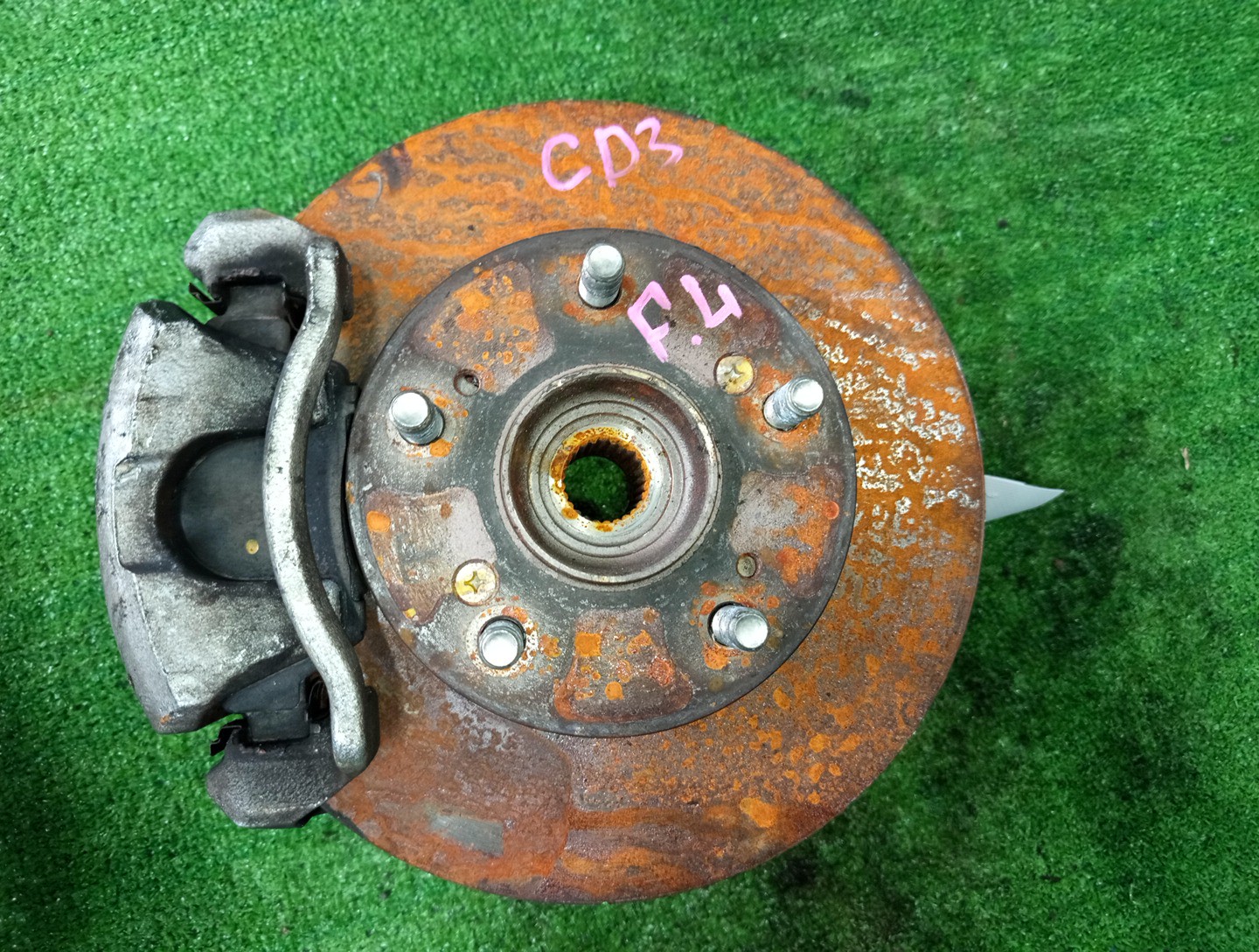 Ступица левая передняя HONDA CIVIC FD3 LDA 1 ракурс