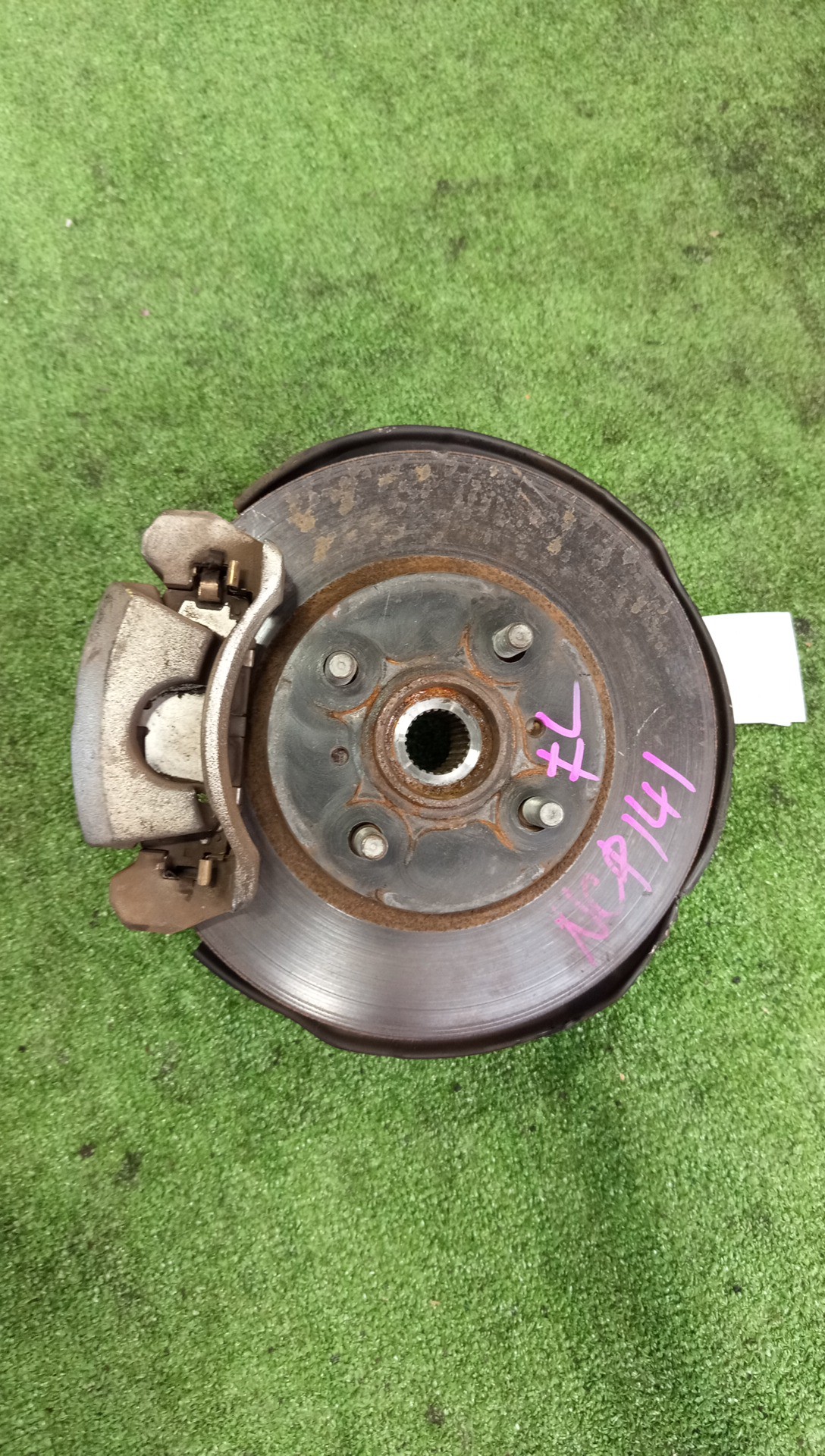 Ступица левая передняя TOYOTA PORTE, SPADE NCP141, NSP140, NSP141 1NZ-FE, 1NR-FE, 2NR-FKE 1 ракурс