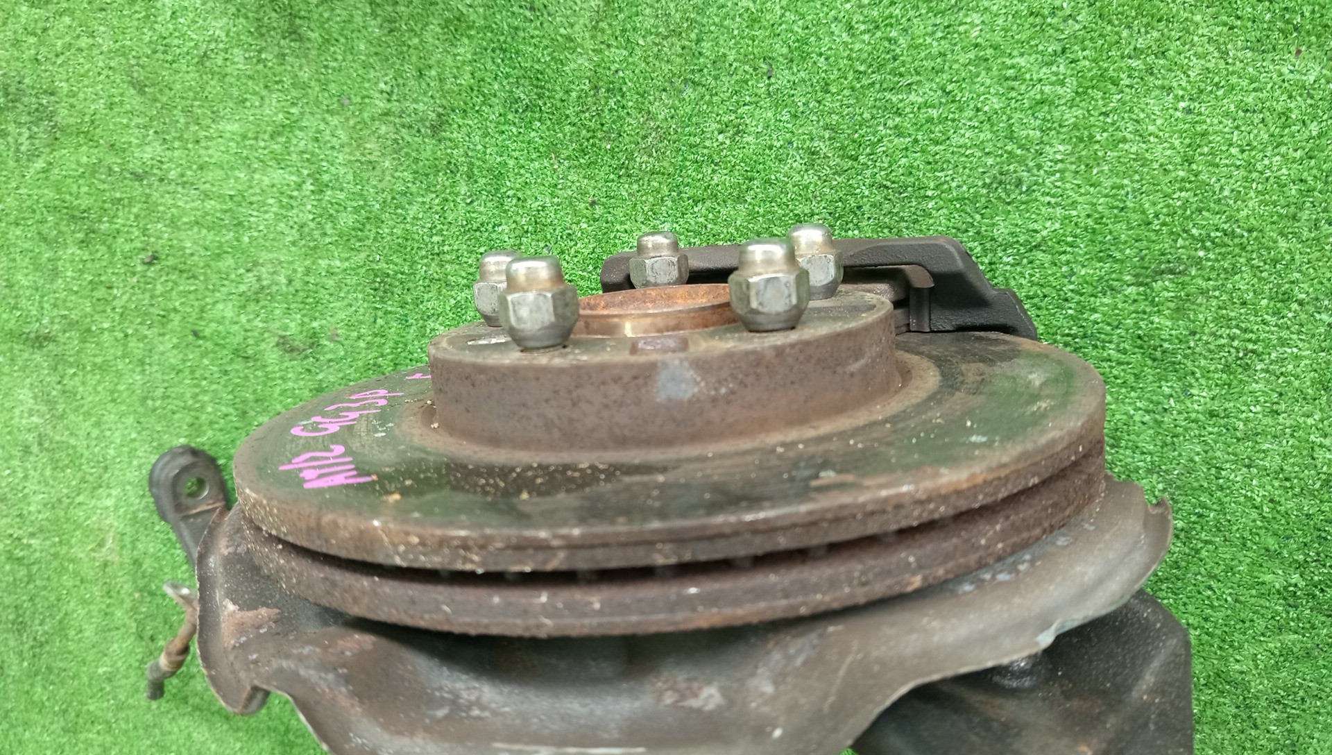Ступица правая передняя MAZDA ATENZA GG3S, GY3W, GYEW, GGEP, GGES, GG3P L3-VE, LF-DE, LF-VE 2 ракурс