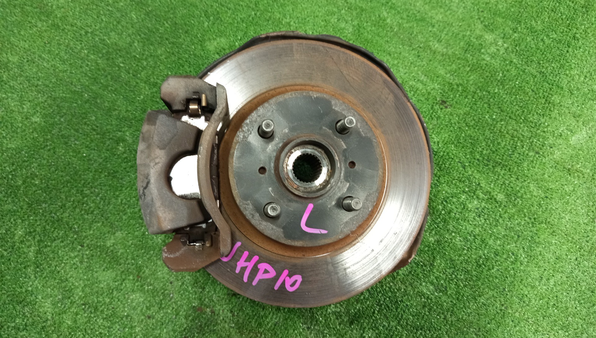 Ступица левая передняя TOYOTA AQUA NHP10 1NZ-FXE 1 ракурс