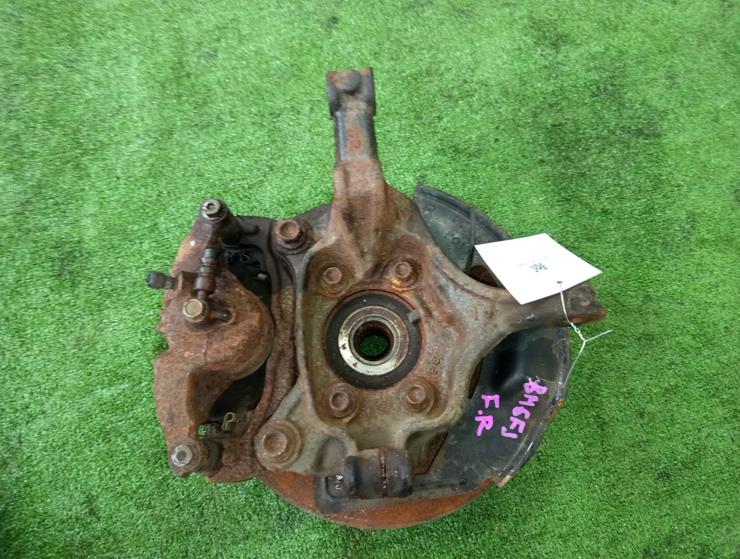 Ступица правая передняя MAZDA AXELA, MAZDA3, 3 BMLFS, BM6FJ, BM2AS, BM2FP, BM2AP, BM5FP, BM5FS, BM5AS, BM5AP, BM2FS, BYEFP, BMEFS, BM Z6 2 ракурс Ступица правая передняя MAZDA AXELA, MAZDA3, 3 BMLFS, BM6FJ, BM2AS, BM2FP, BM2AP, BM5FP, BM5FS, BM5AS, BM5AP, BM2FS, BYEFP, BMEFS, BM Z6 2 ракурс