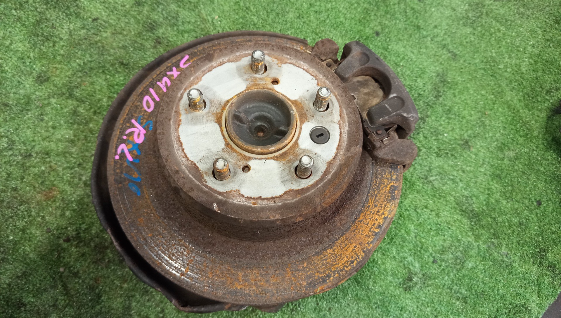 Ступица левая задняя TOYOTA HARRIER MCU10W, SXU10W, ACU10W 1MZ-FE, 5S-FE, 2AZ-FE 1 ракурс