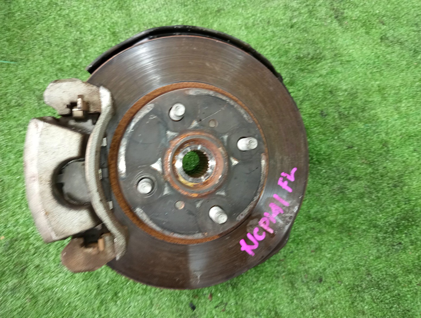Ступица левая передняя TOYOTA PORTE, SPADE NCP141, NSP140, NSP141 1NZ-FE, 1NR-FE, 2NR-FKE 1 ракурс