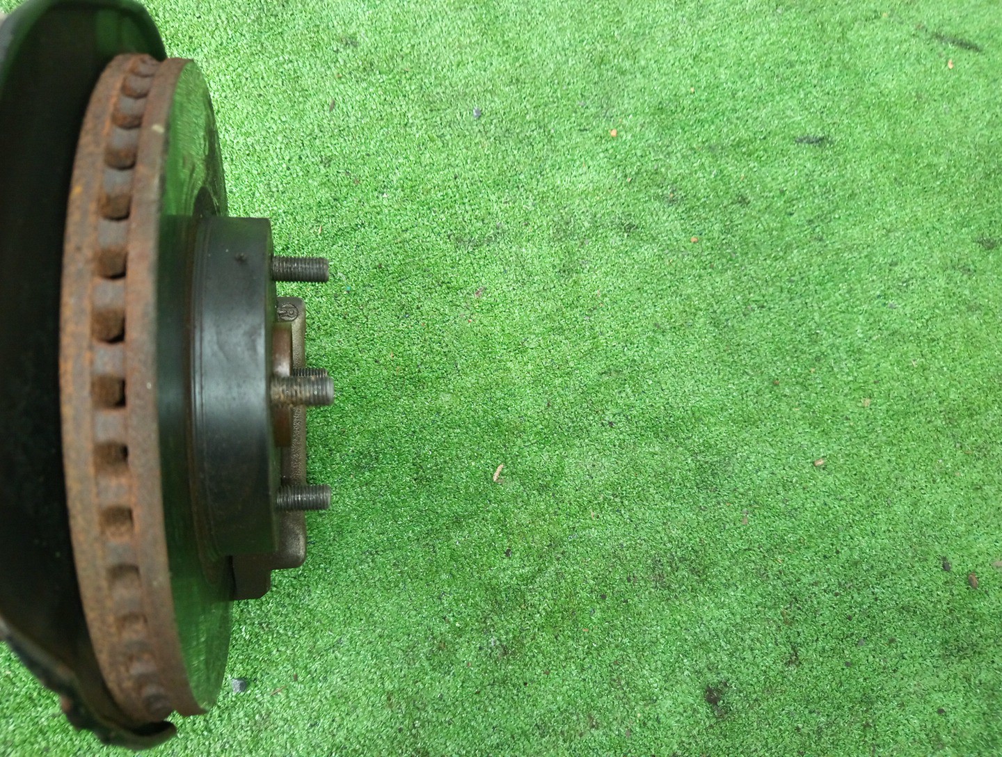 Ступица правая передняя TOYOTA PORTE, SPADE NCP141, NSP140, NSP141 1NZ-FE, 1NR-FE, 2NR-FKE 3 ракурс