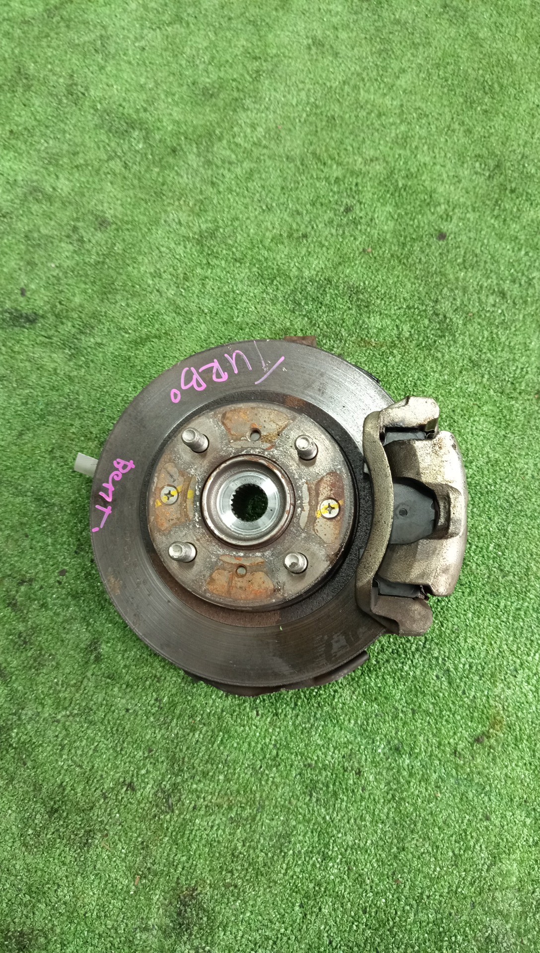 Ступица правая передняя HONDA N-ONE JG1 S07A 1 ракурс