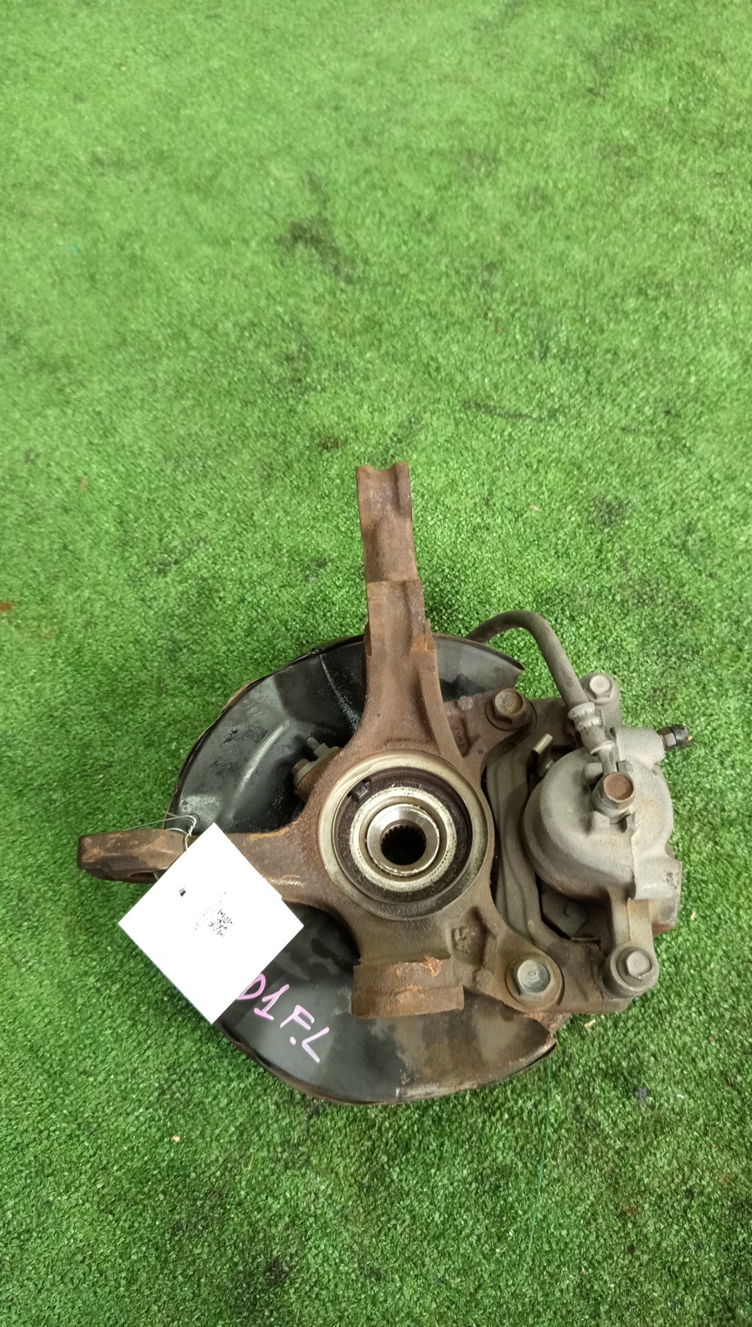 Ступица левая передняя HONDA FIT GD1 L13A 3 ракурс