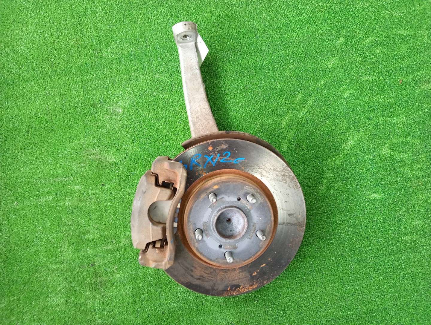 Ступица правая передняя TOYOTA MARK X GRX120 4GR-FSE 1 ракурс Ступица правая передняя TOYOTA MARK X GRX120 4GR-FSE 1 ракурс