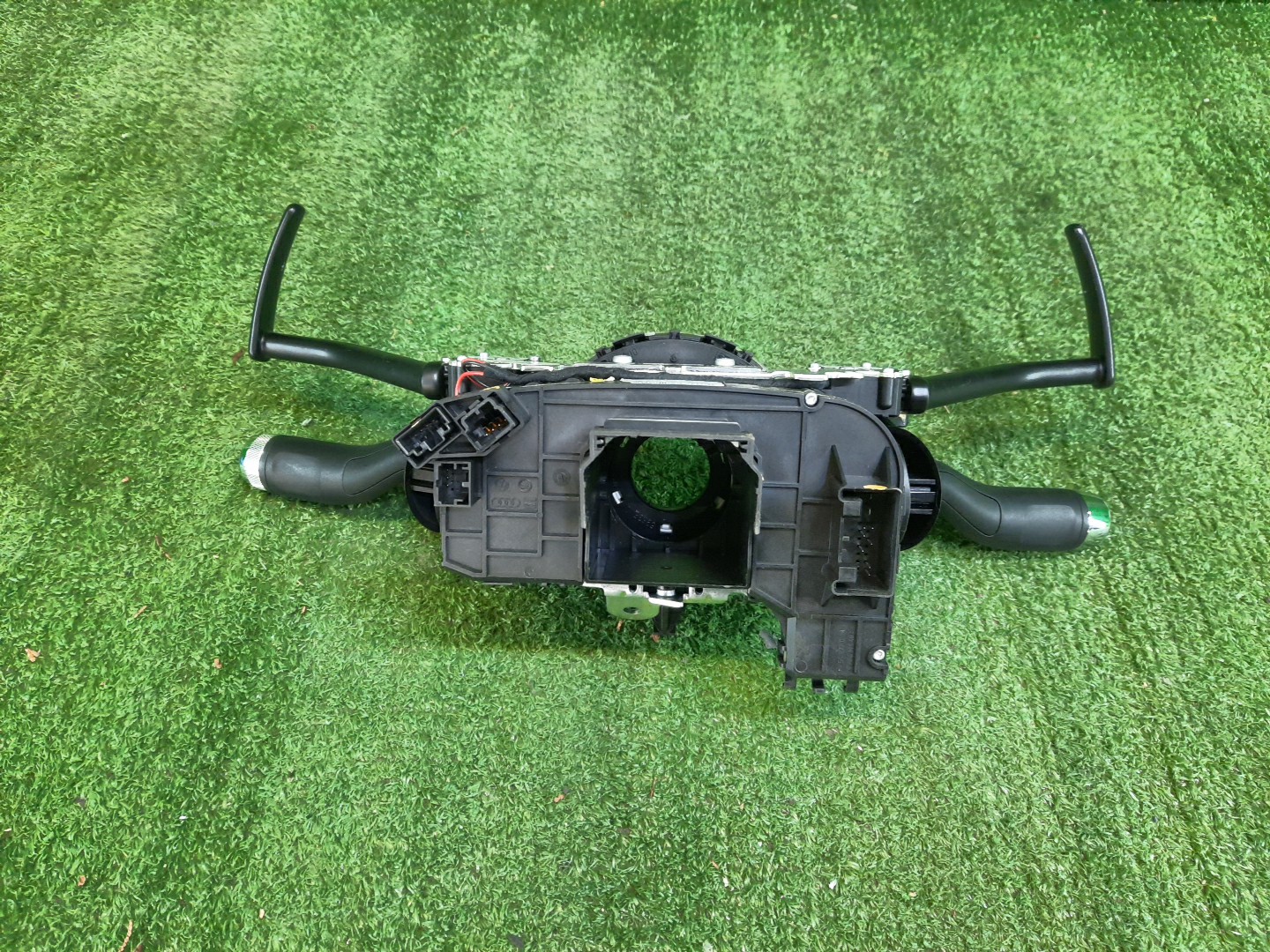 Гитара BENTLEY FLYING SPUR 3W2 3W09553507 2 ракурс