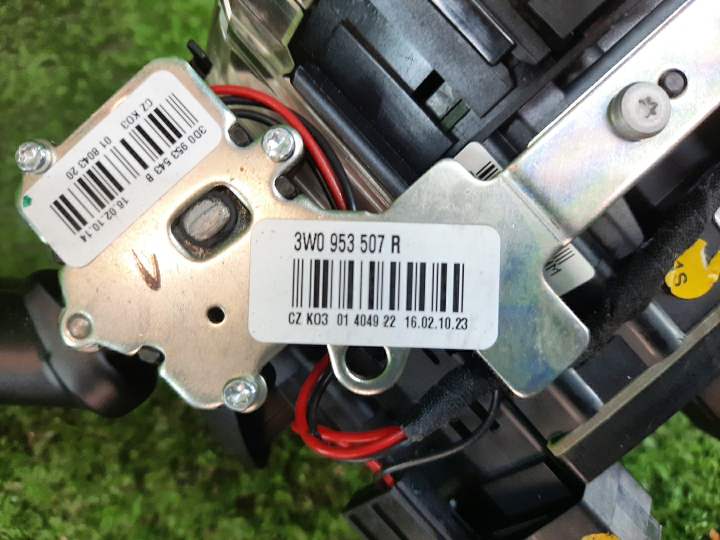 Гитара BENTLEY FLYING SPUR 3W2 3W09553507 3 ракурс