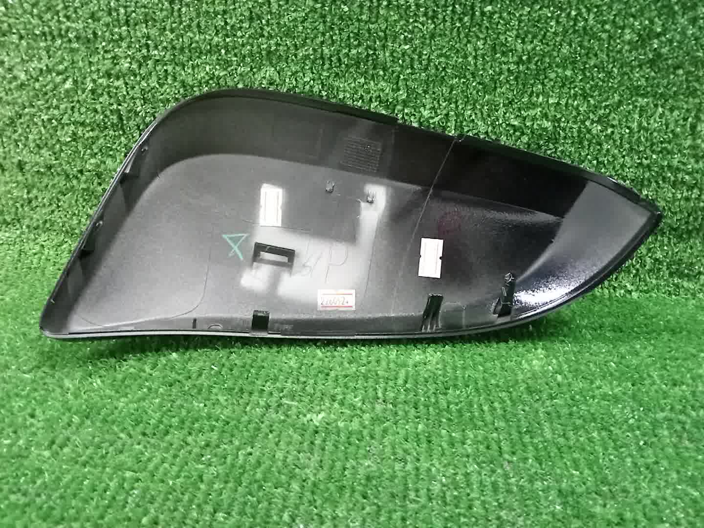 Крышка зеркала заднего вида правая TOYOTA HILUX GUN125 87915-0K420-C0 2 ракурс Крышка зеркала заднего вида правая TOYOTA HILUX GUN125 87915-0K420-C0 2 ракурс