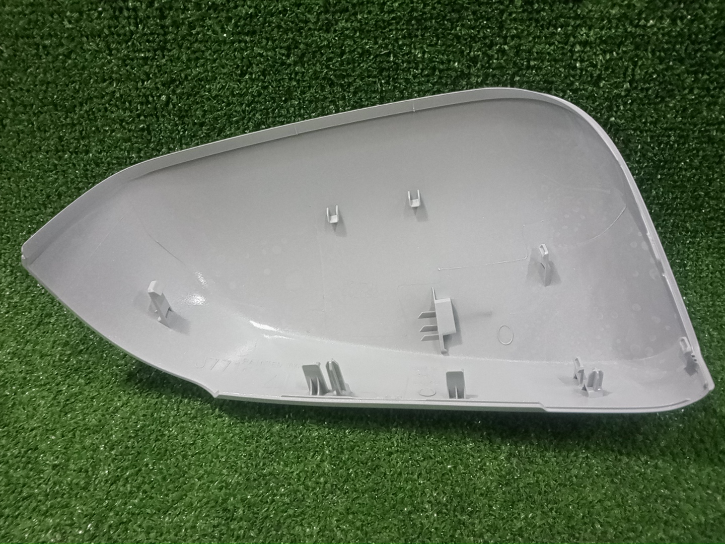Крышка зеркала заднего вида левая TOYOTA COROLLA CROSS ZSG10 87945-28100-A1 2 ракурс Крышка зеркала заднего вида левая TOYOTA COROLLA CROSS ZSG10 87945-28100-A1 2 ракурс