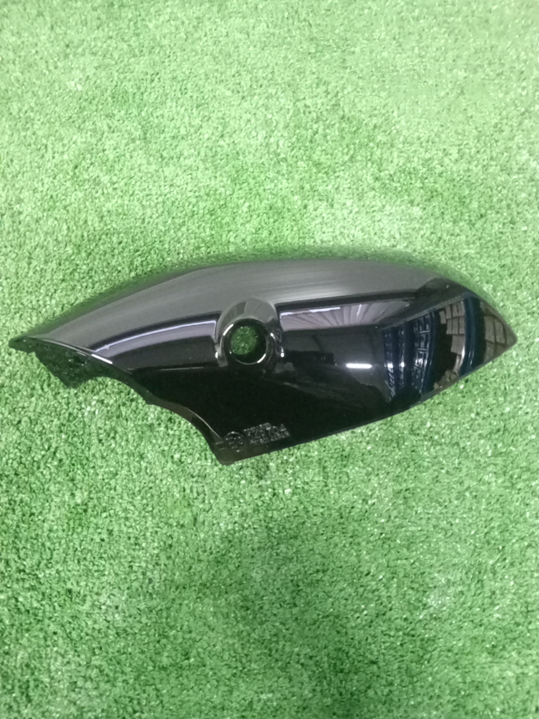 Крышка зеркала заднего вида левая LEXUS ES300H AXZH10 8794A-50780-C1 2 ракурс