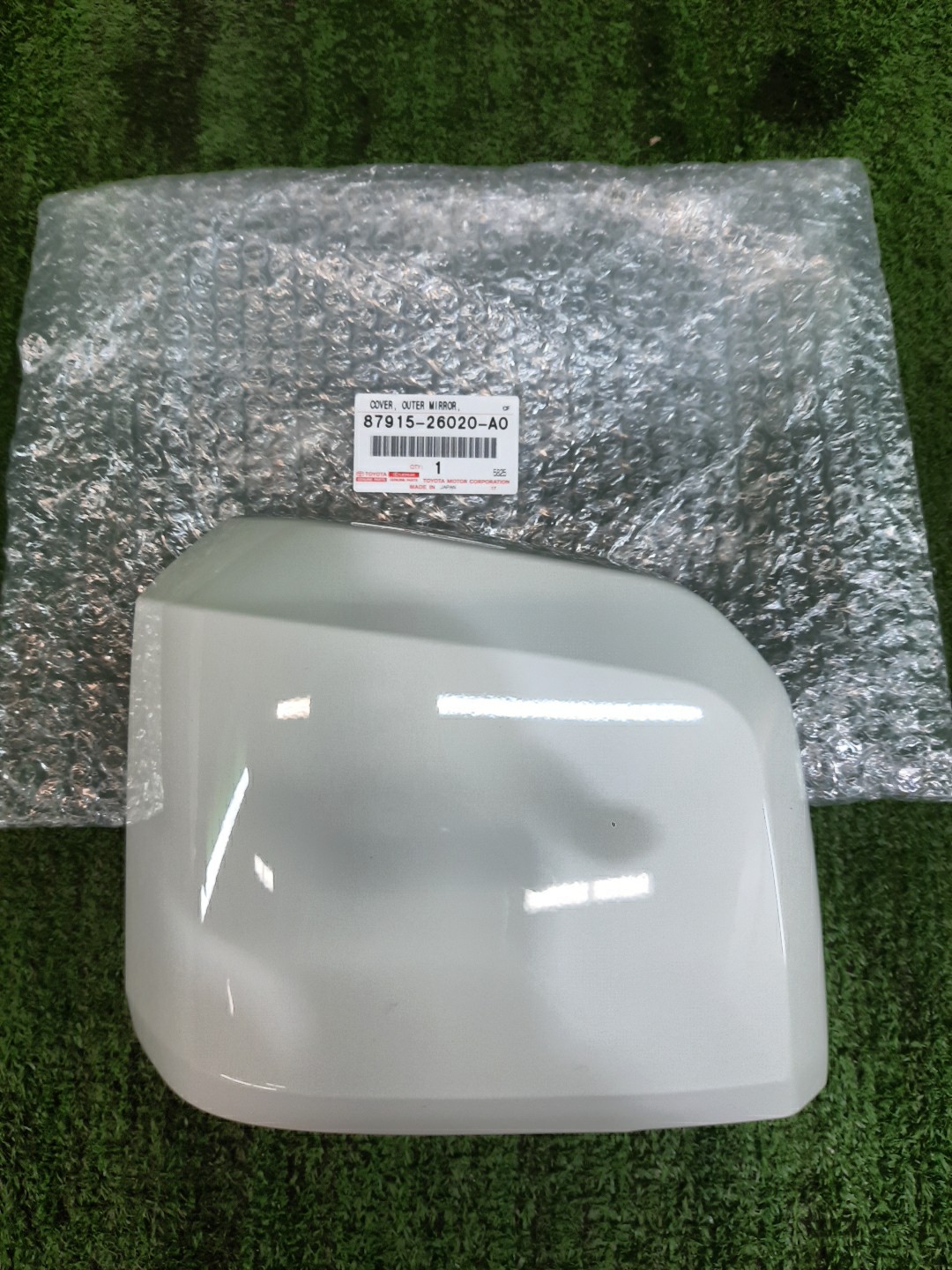 Крышка зеркала заднего вида правая передняя TOYOTA HIACE GDH300 87915-26020-A0 1 ракурс Крышка зеркала заднего вида правая передняя TOYOTA HIACE GDH300 87915-26020-A0 1 ракурс